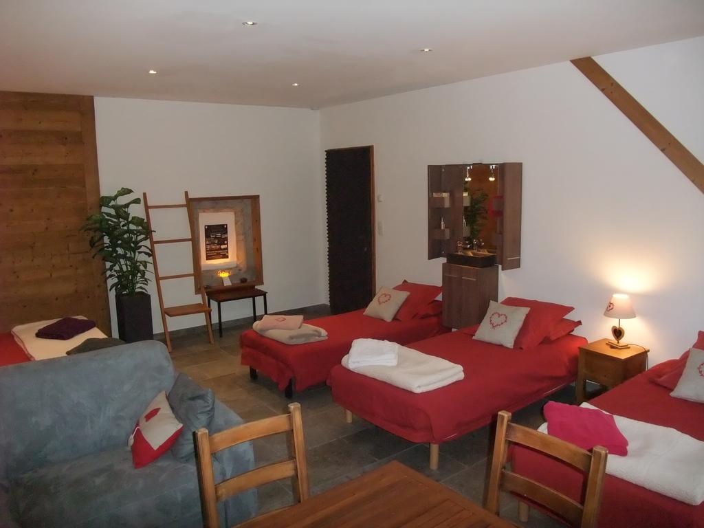 Le Domaine Du Grand Cellier Chambres D'Hotes En Savoie Tournon Luaran gambar