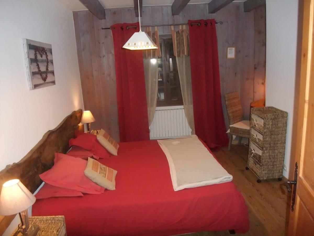 Le Domaine Du Grand Cellier Chambres D'Hotes En Savoie Tournon Luaran gambar